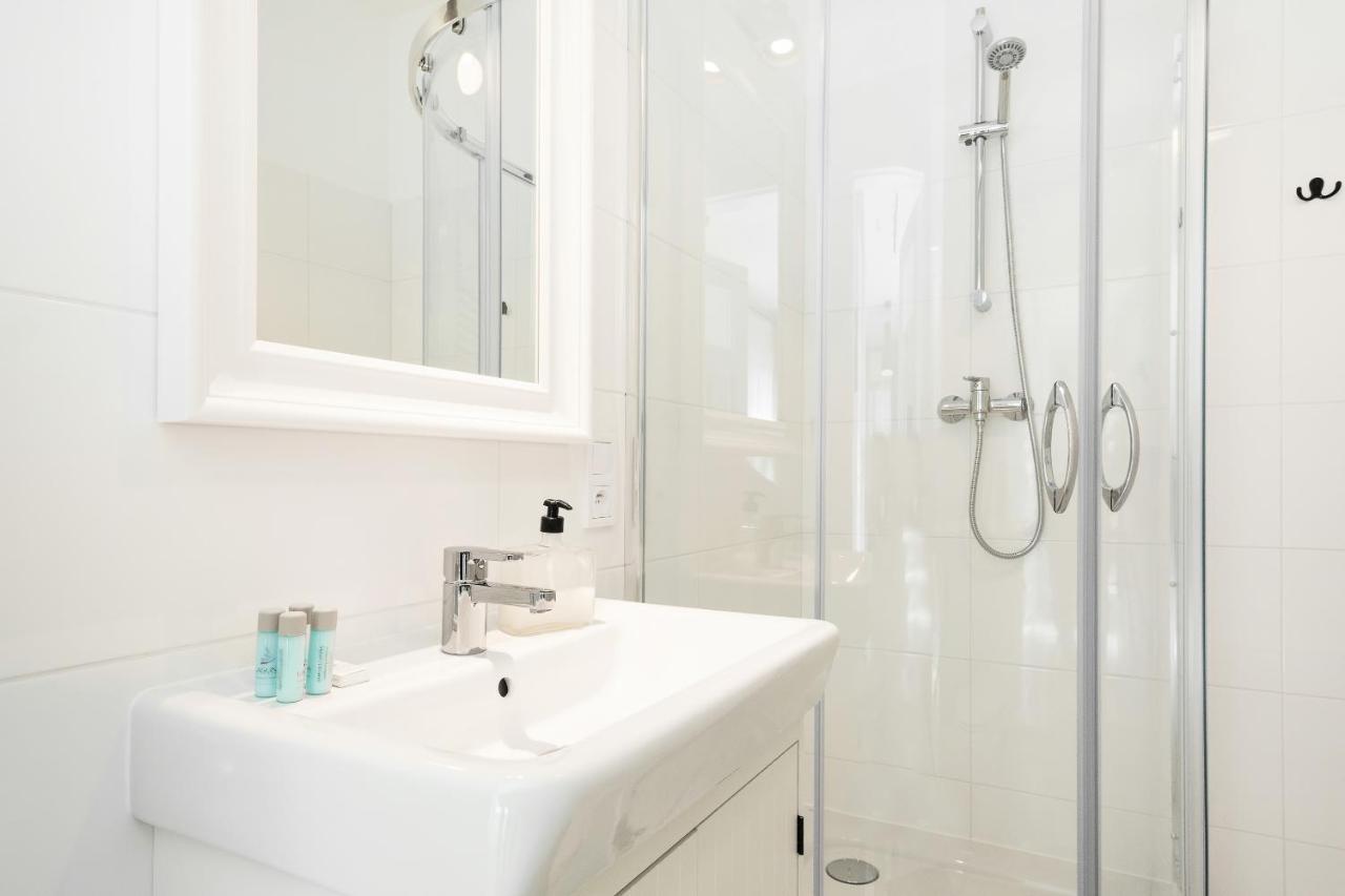 Apartments Warsaw Pawia By Noclegi Renters Екстер'єр фото
