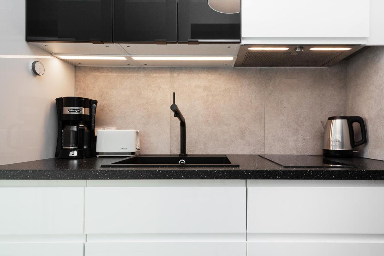 Apartments Warsaw Pawia By Noclegi Renters Екстер'єр фото