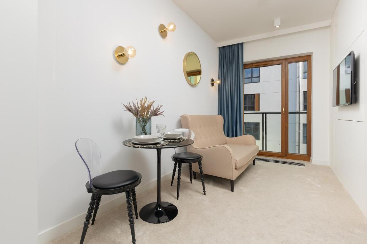Apartments Warsaw Pawia By Noclegi Renters Екстер'єр фото