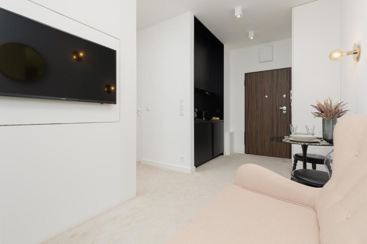 Apartments Warsaw Pawia By Noclegi Renters Екстер'єр фото